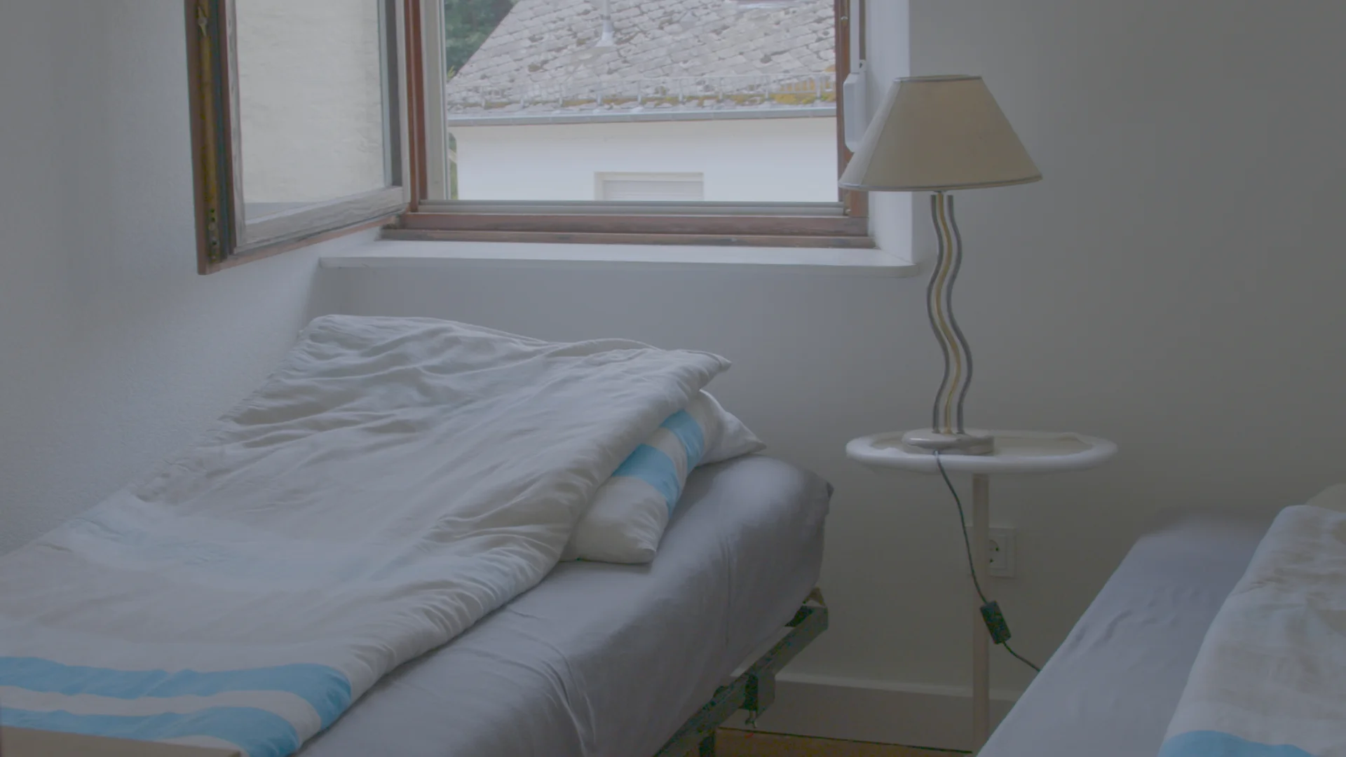 Een rustige foto van een van de andere slaapkamers.
